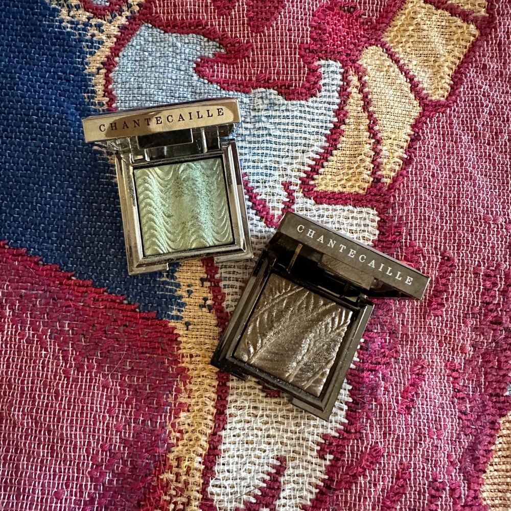 chantecaille eyeshadow bundle